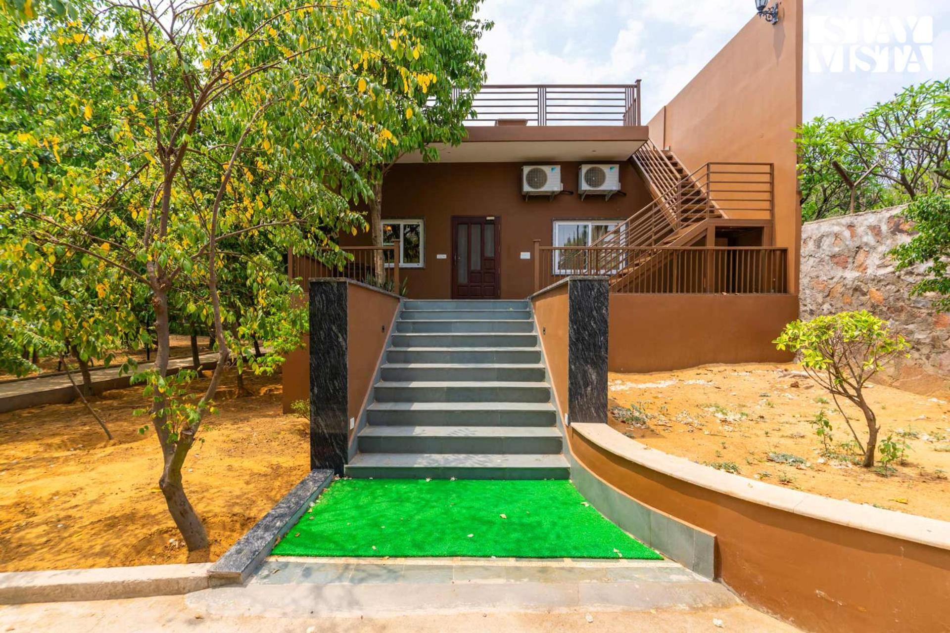 Stayvista At Maple Farms With Pool, Bbq & Bonfire Sohna Εξωτερικό φωτογραφία