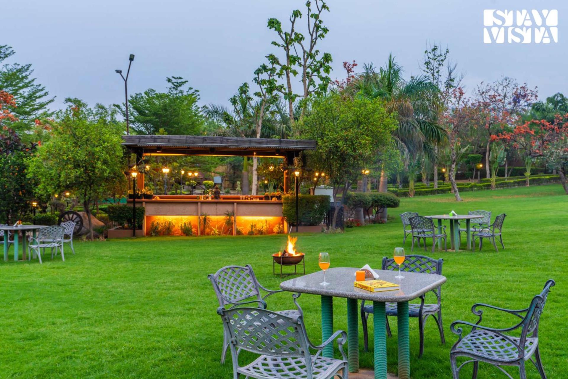Stayvista At Maple Farms With Pool, Bbq & Bonfire Sohna Εξωτερικό φωτογραφία